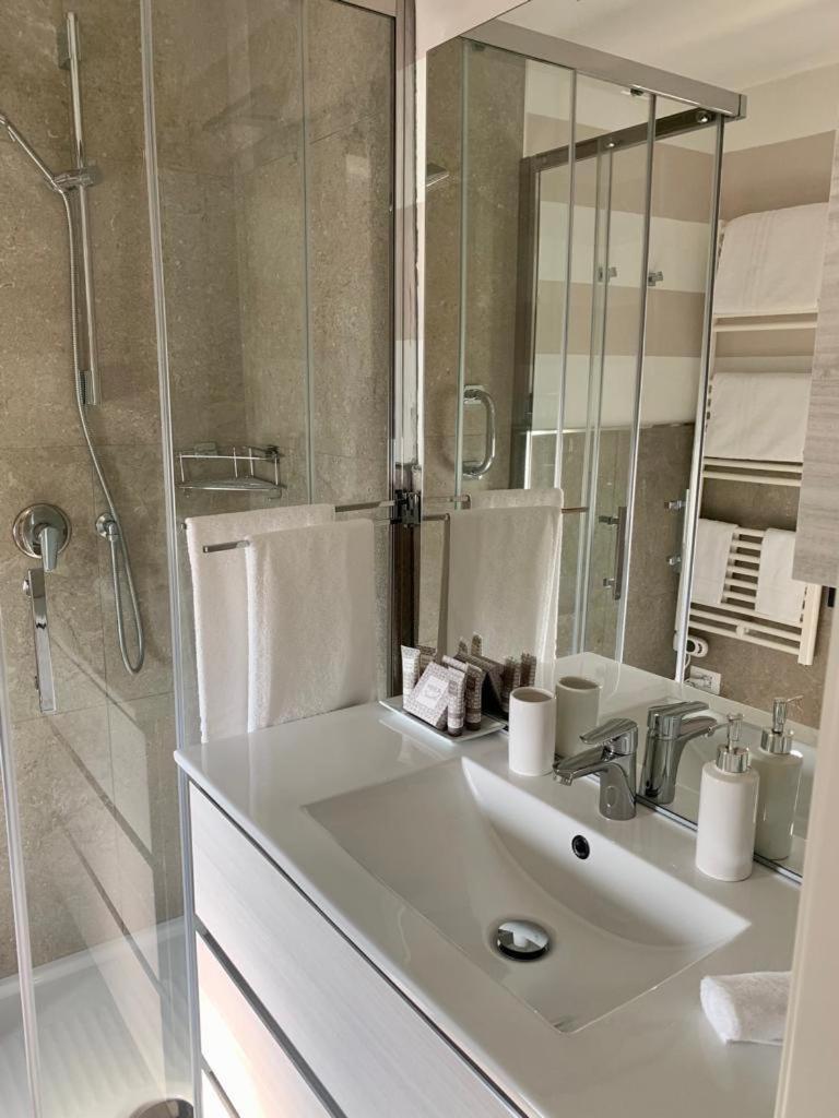 Relais Torre Dei Torti - Luxury Bed&Breakfast Cava Manara Exterior foto