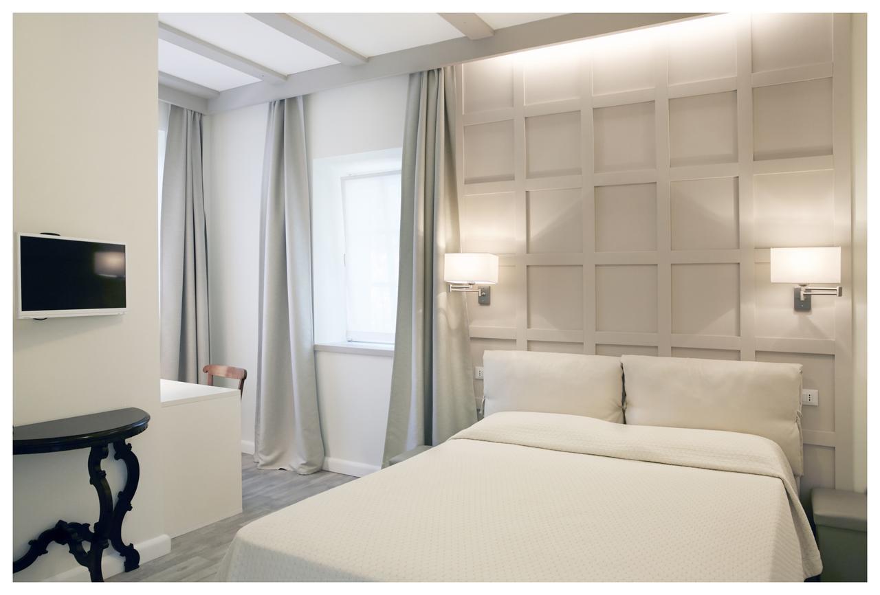 Relais Torre Dei Torti - Luxury Bed&Breakfast Cava Manara Exterior foto