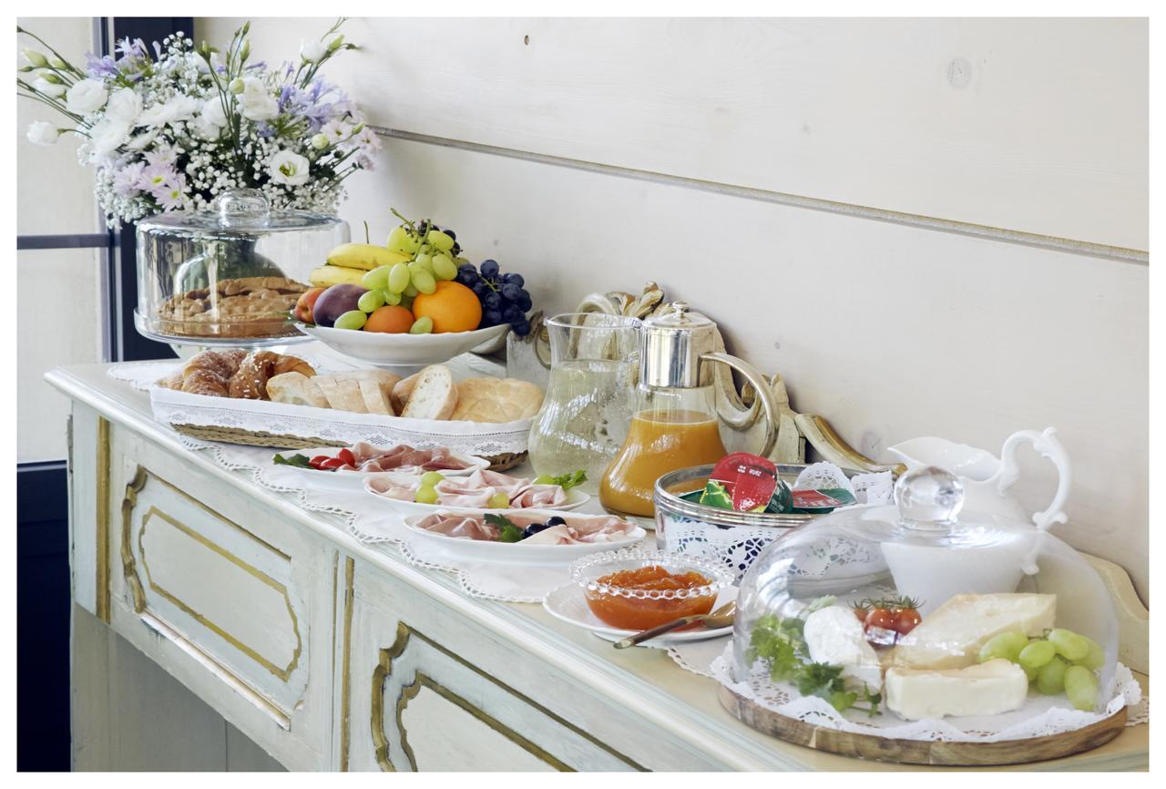 Relais Torre Dei Torti - Luxury Bed&Breakfast Cava Manara Exterior foto