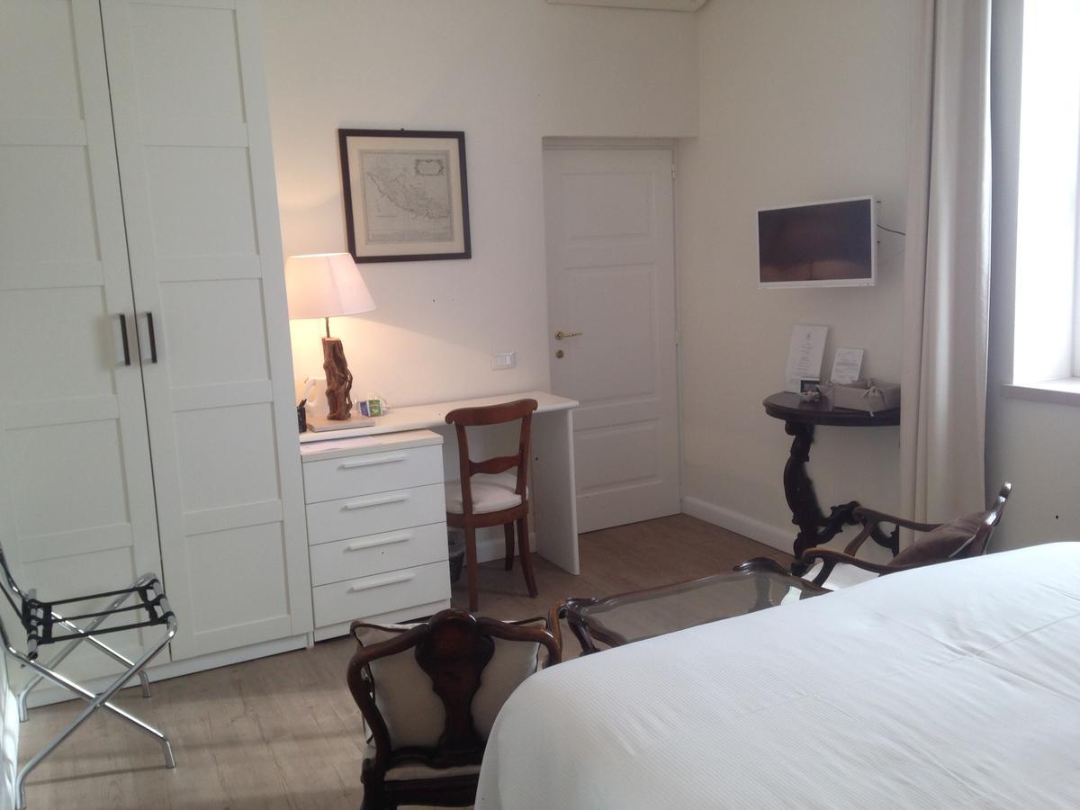 Relais Torre Dei Torti - Luxury Bed&Breakfast Cava Manara Exterior foto